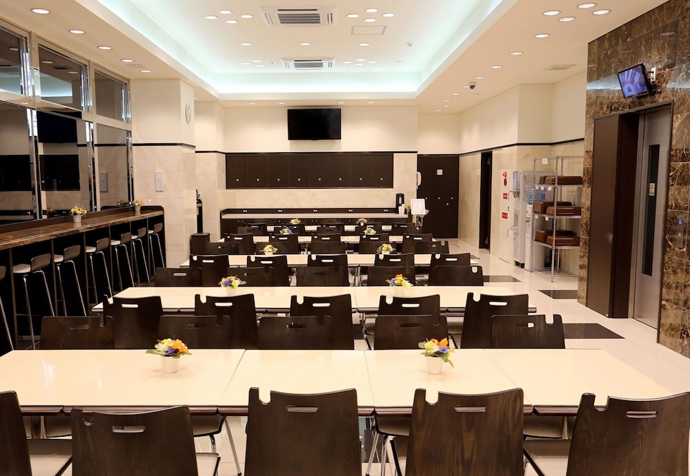 Toyoko Inn Hiroshima Station Shinkansen Exit 2 32/34