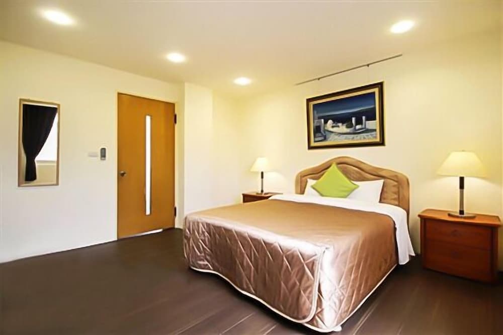 STANDARD, DOUBLE BED