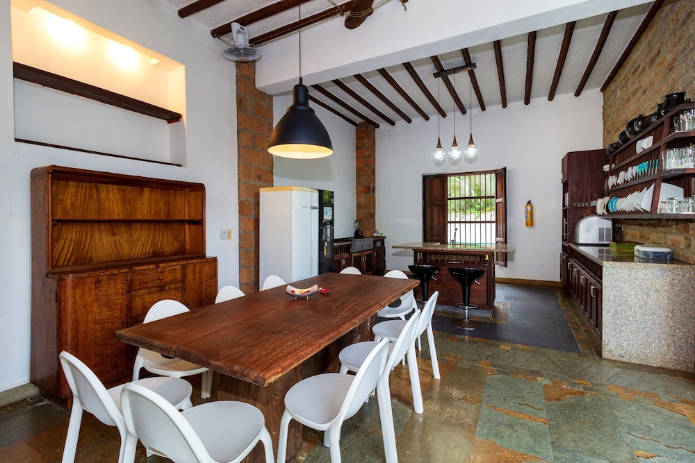 Hotel Cauca Viejo Fundadores 48/59