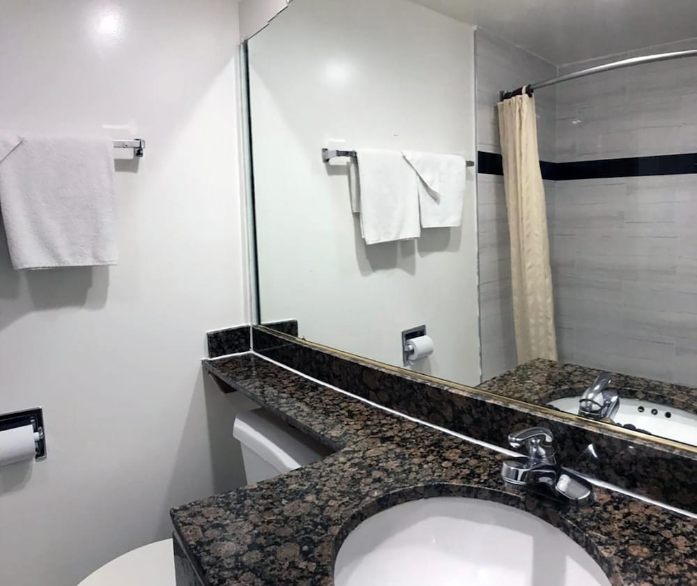 Starlight Inn Canoga Park 42/45