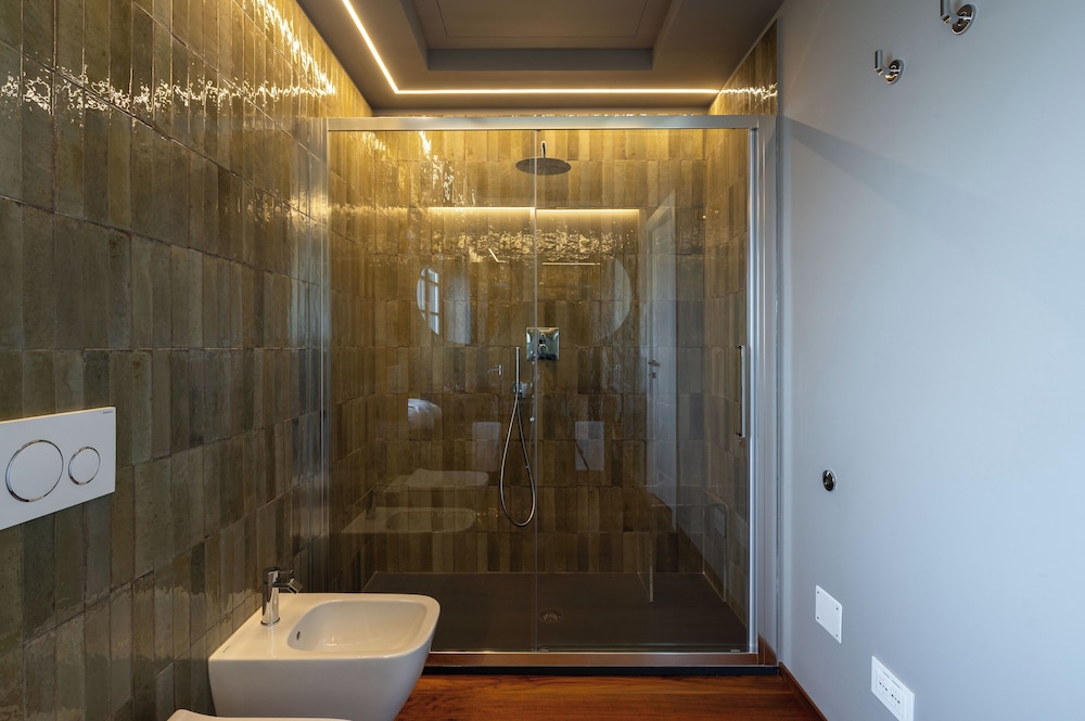 Presidential, Suite, 2 Queen Beds, Port View, Sofa, Hot Tub, Terrace، Grand Hotel Torre Fara 8/10
