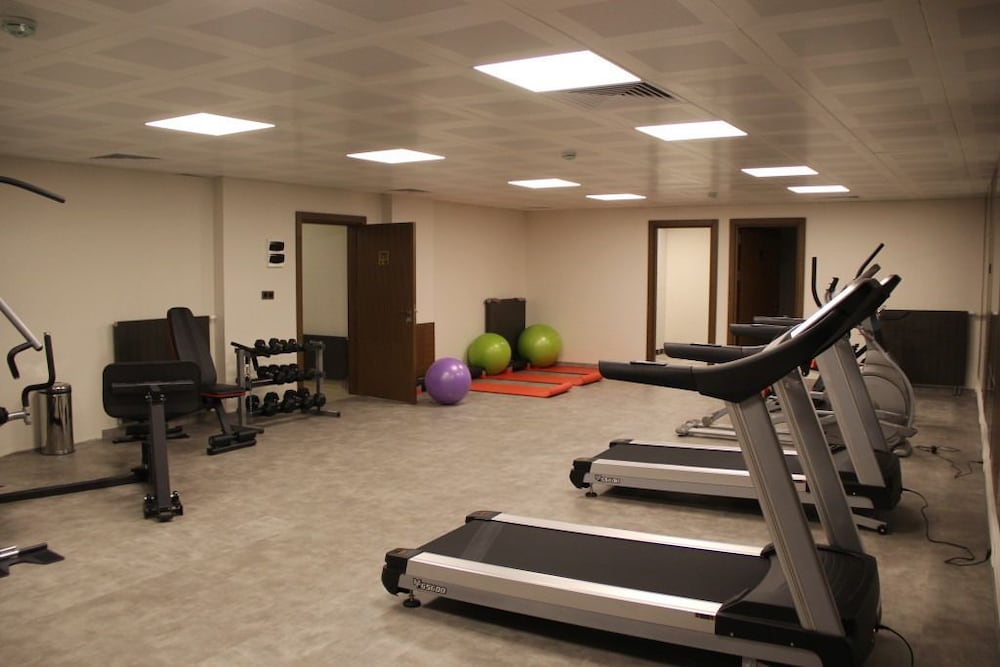 Armoni Park Otel 18/30