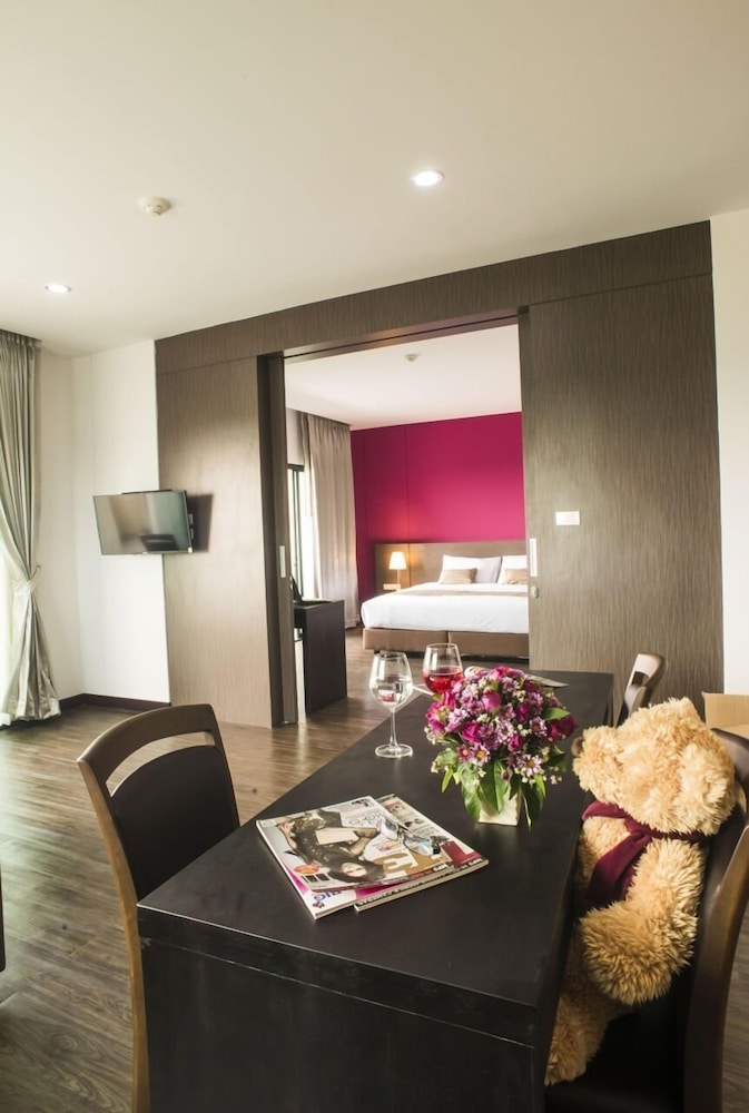 Coco View Hotel 62/67