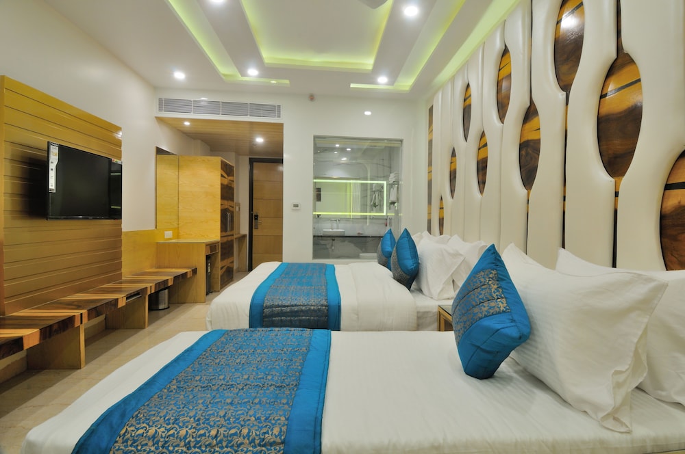 Hotel Gold Regency 13/34