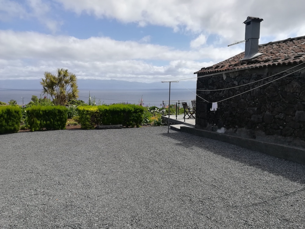 Adegas do Pico 42/50