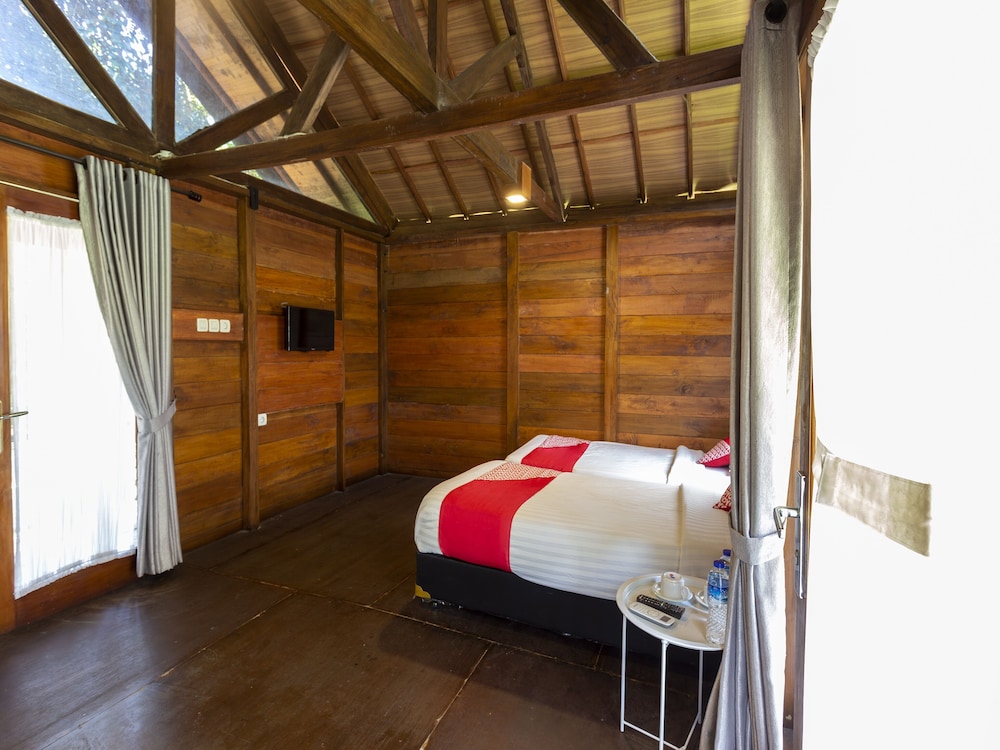 OYO 883 Pavo Resort 18/43