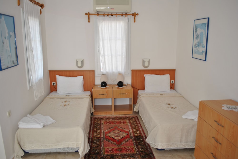 Hotel Dionysia 21/69