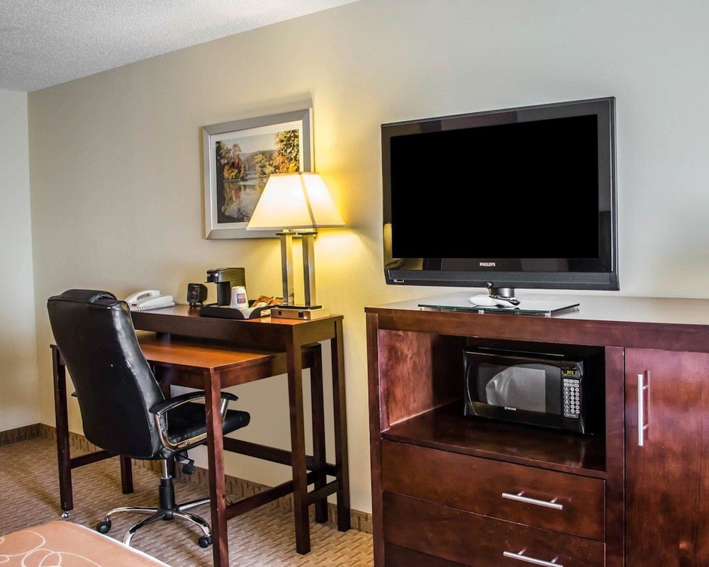 Comfort Suites Hummelstown Hershey 38/40