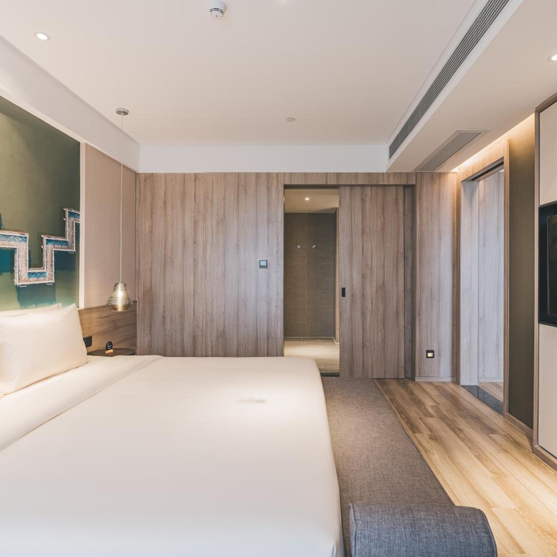 Atour Hotel (Puning High Speed Railway Station, Chinese Traditional Medicine City) 8/58
