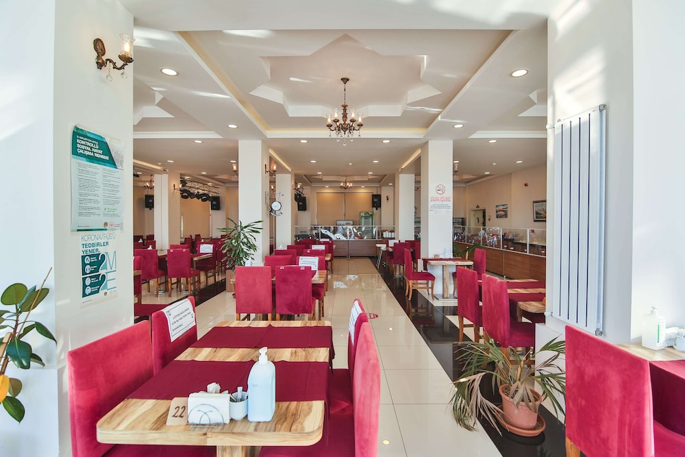 Diamond Hotel 28/47