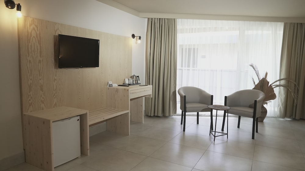 Sun Hotel By En Vie Beach - Adults Only 32/50