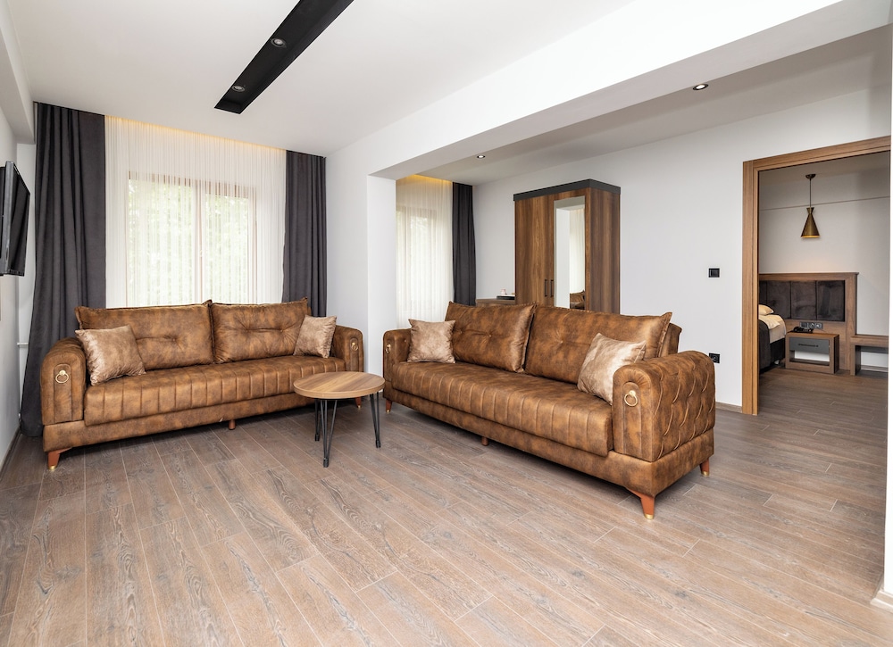 Turkler Hotel 20/29