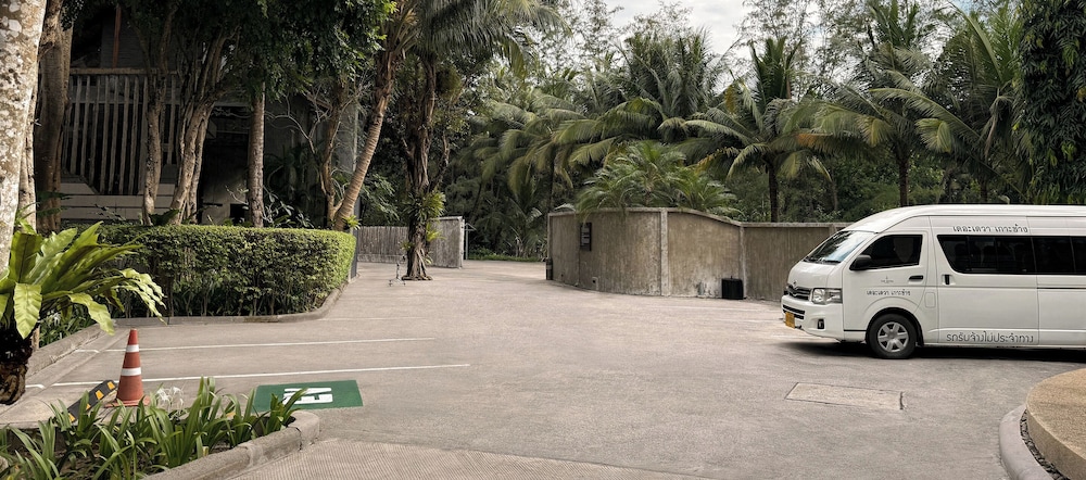 The Dewa Koh Chang 60/69