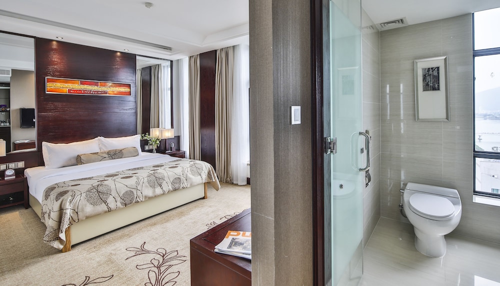 Brilliant Hotel 20/78