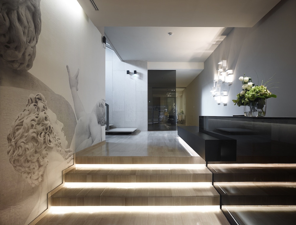 Glance Hotel In Florence 12/70