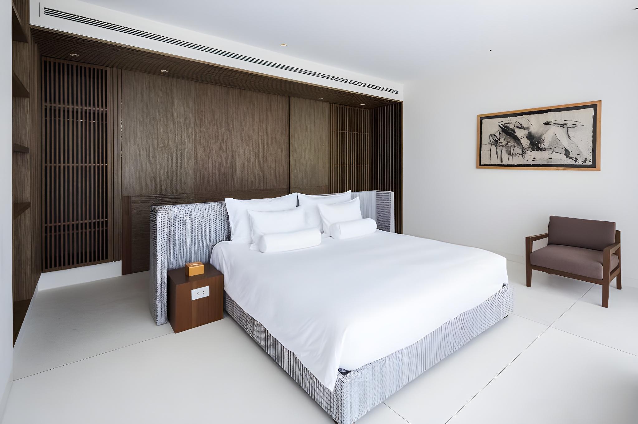 3 Bedrooms, Pool, Premier, Villa