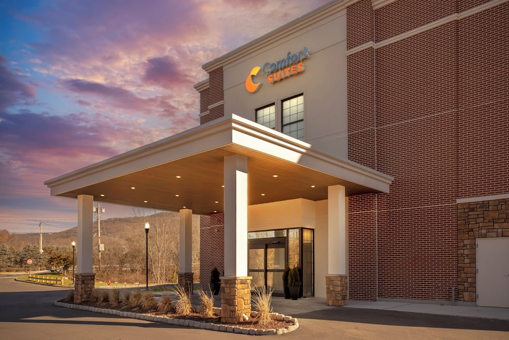 Comfort Suites Central Valley - Woodbury 2/52