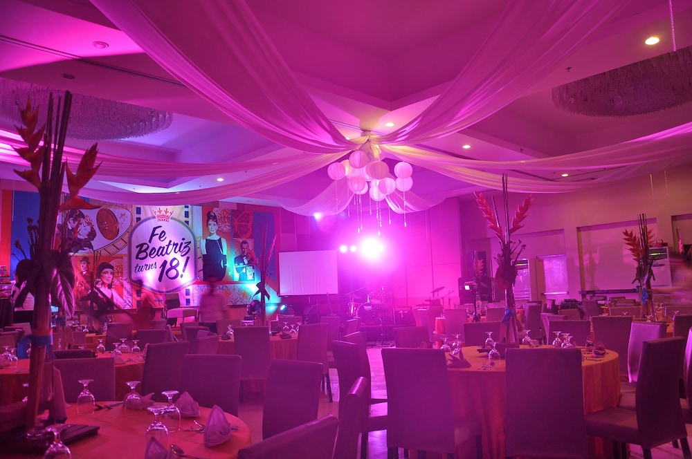 Cocoon Boutique Hotel 39/41