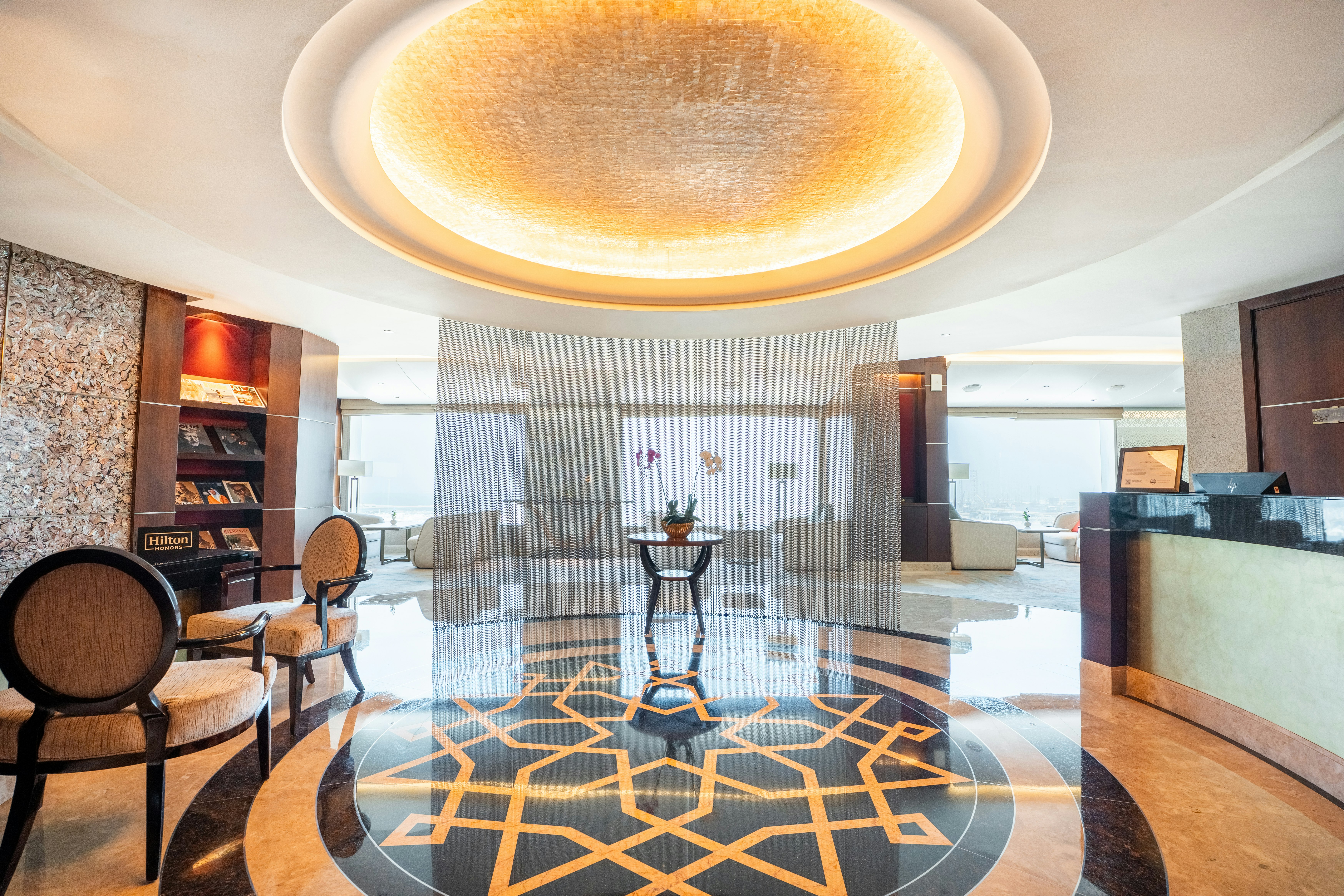 Conrad Dubai 12/80