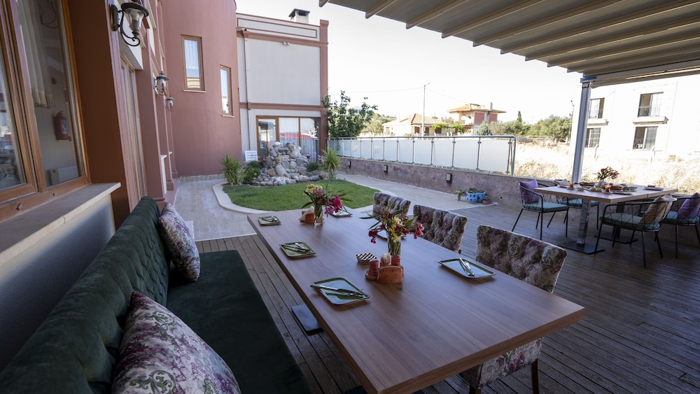 Hotel Cunda Marina 29/39