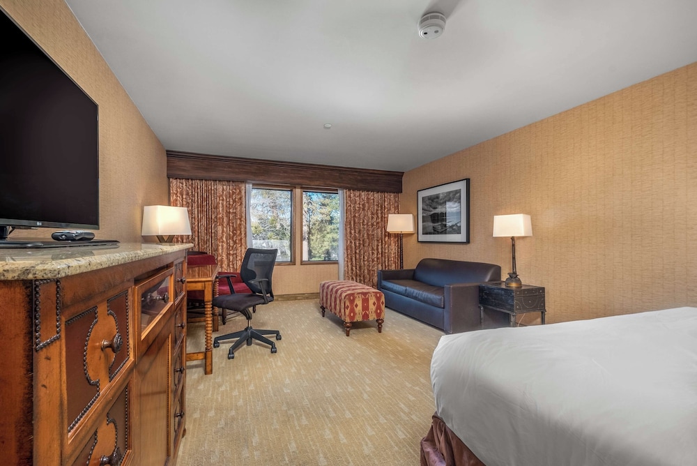 Lake Arrowhead Resort And Spa 9/49