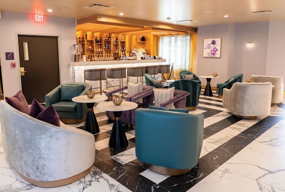 Iris Hotel Boston 26/48