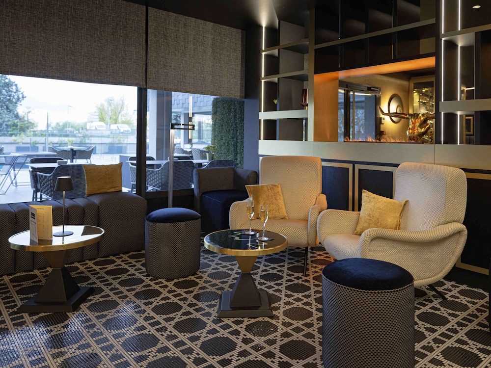 MERCURE ORLEANS CENTRE 39/62