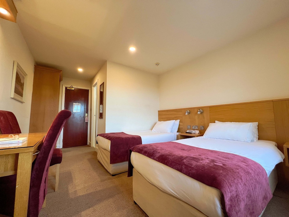 The Lucan Spa Hotel 15/65