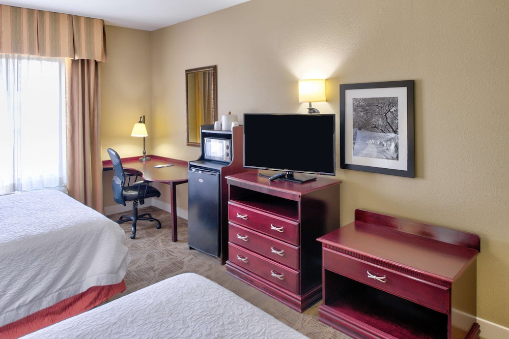 Hampton Inn Baton Rouge - Denham Springs 18/36