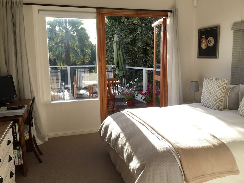 Ocean Golf Guest House 10/50