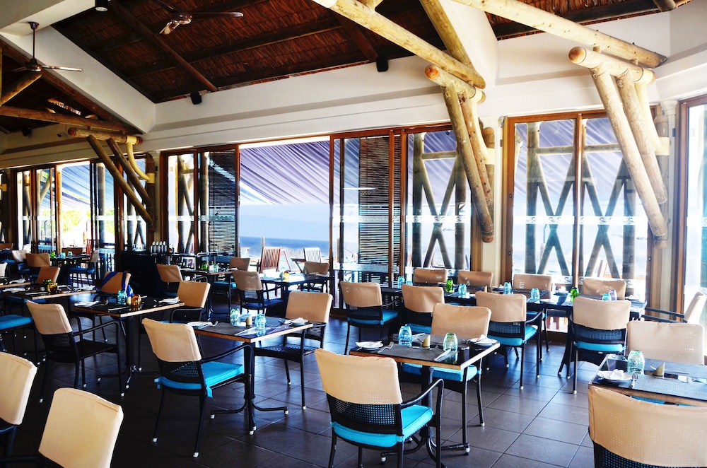 Pearle Beach Resort And Spa 15/34