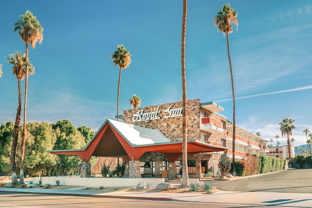 Royal Sun Palm Springs in PALM SPRINGS - CA