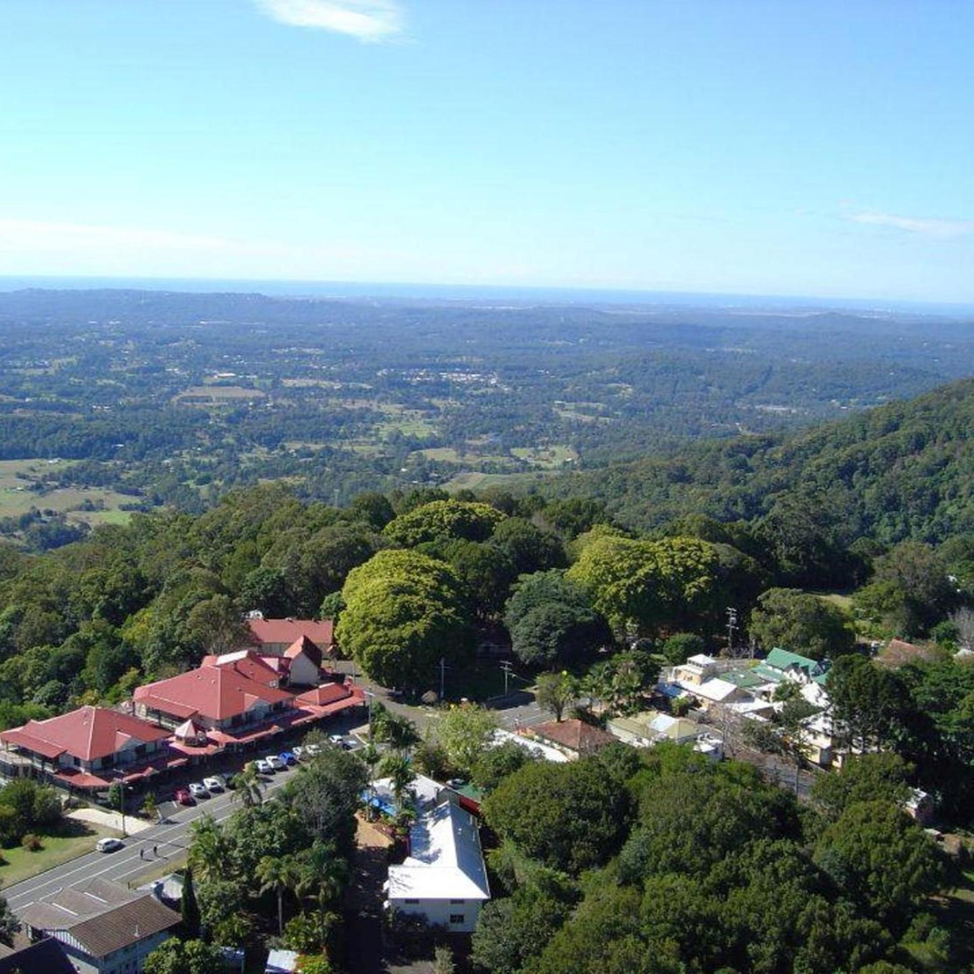 Montville Mountain Inn 52/62
