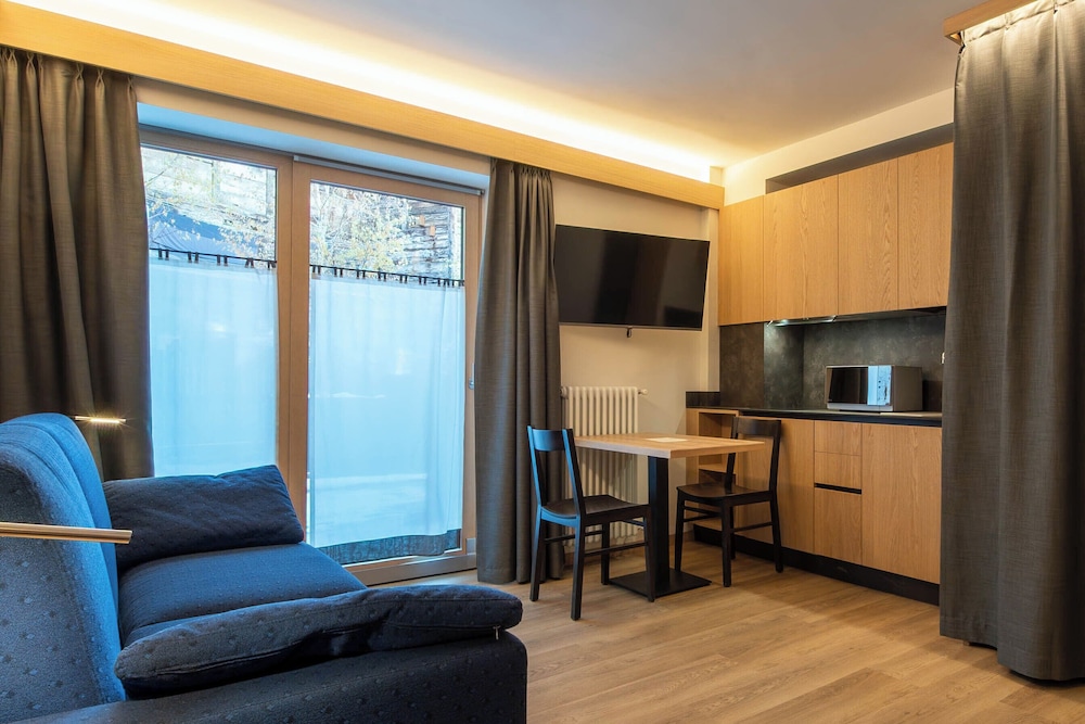 Residende Nevegall 24/42
