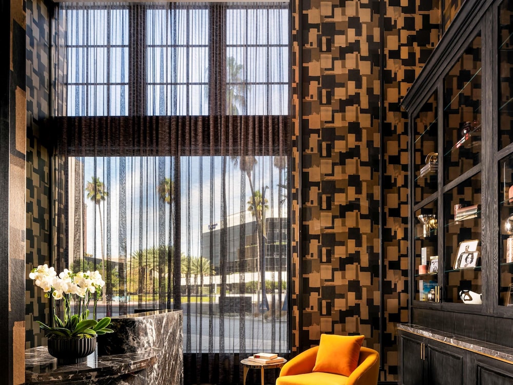 Fairmont Breakers Long Beach 46/50