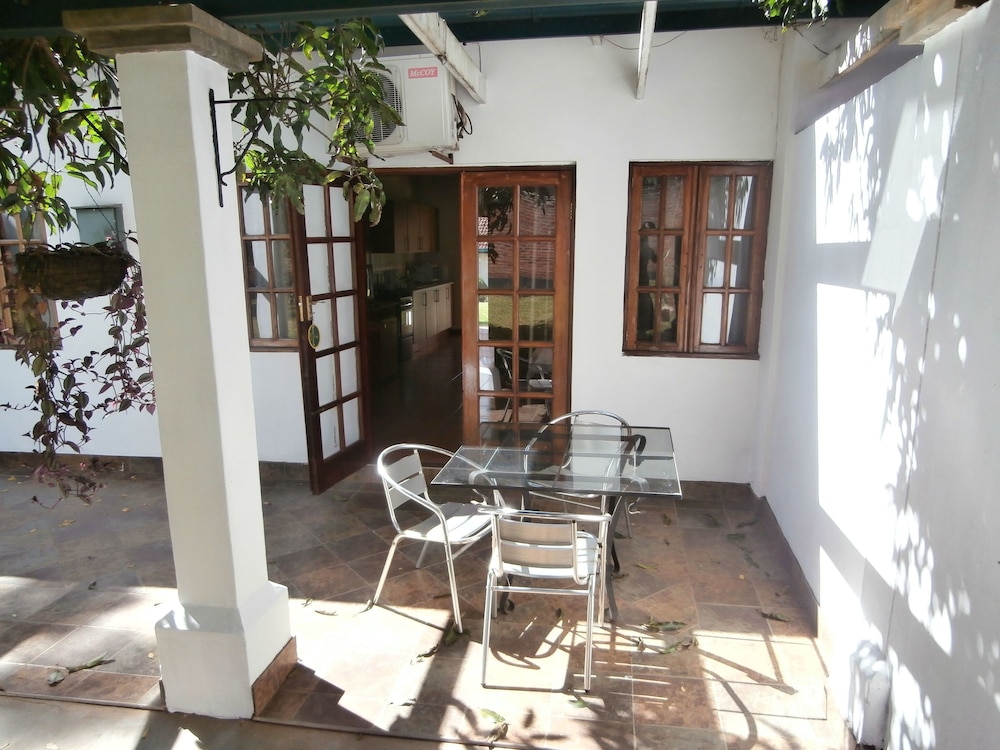 Annies Lodge Lilongwe Area 10 15/26