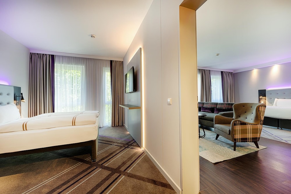 Standard, Quadruple, Double and Twin Beds