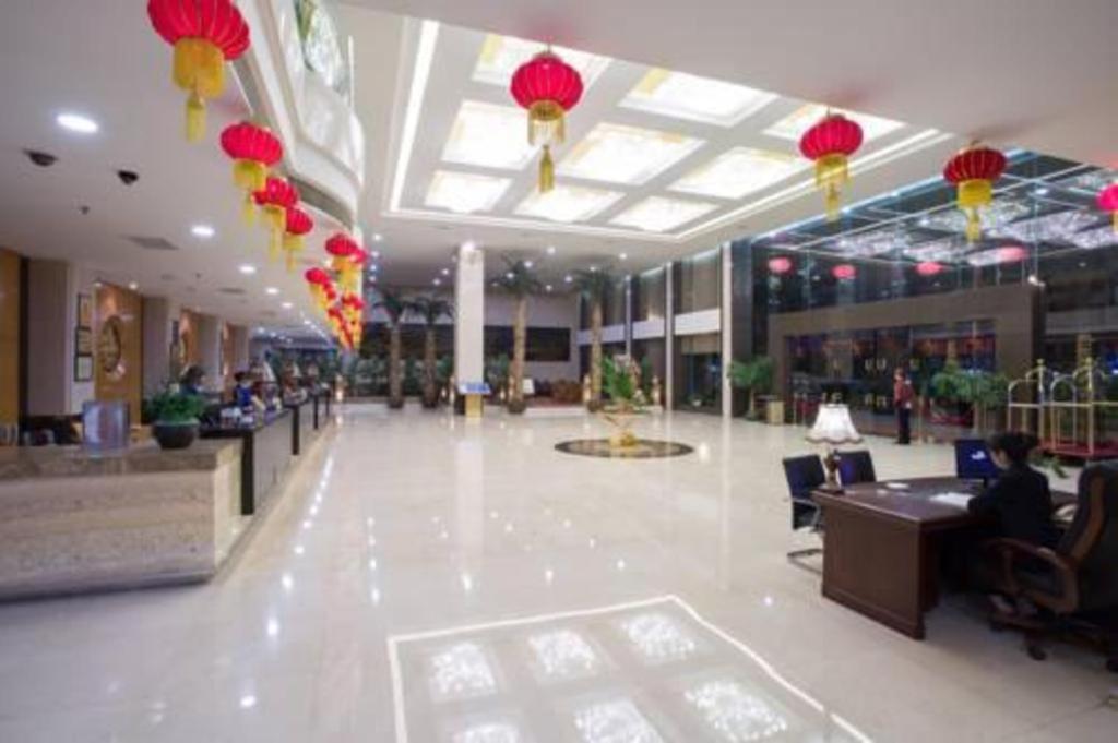 Chaozhou Hotel 13/49