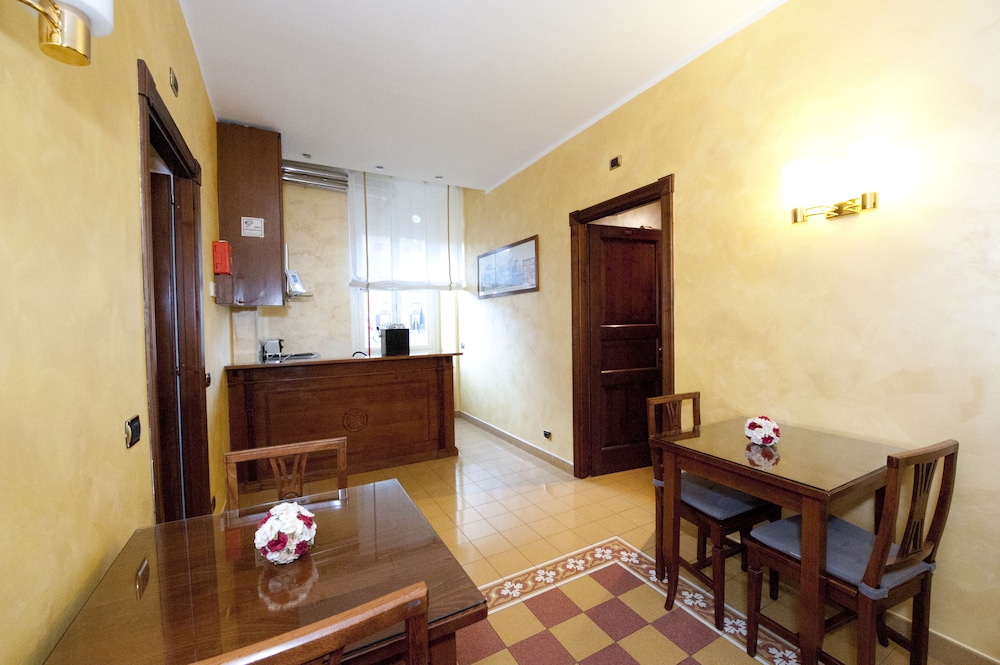 Aelius B&B By Roma Inn 5/52