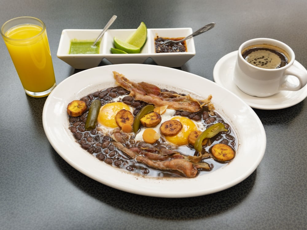 Hotel Casa Real Del Cafe 47/66