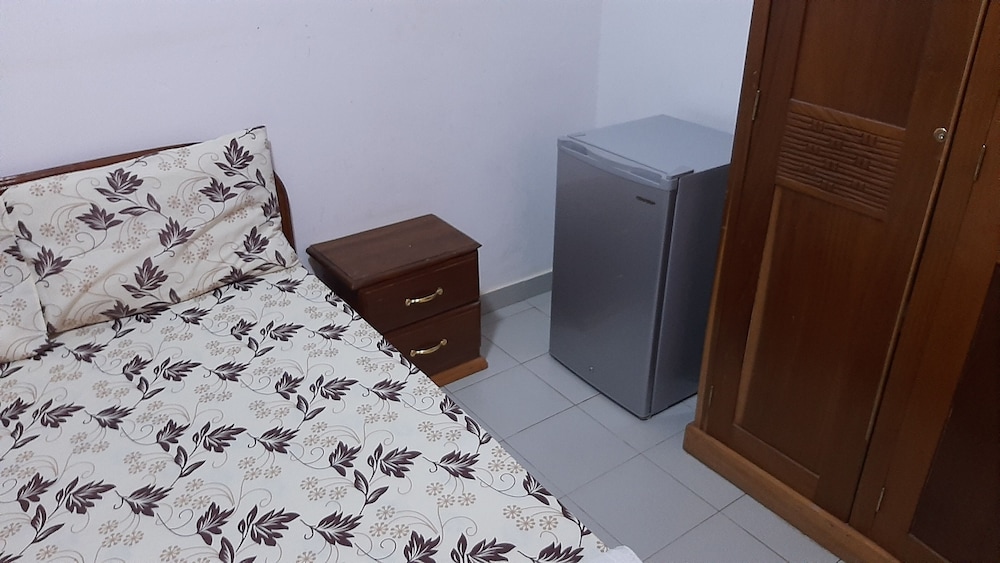 Aziz Residence 16/37