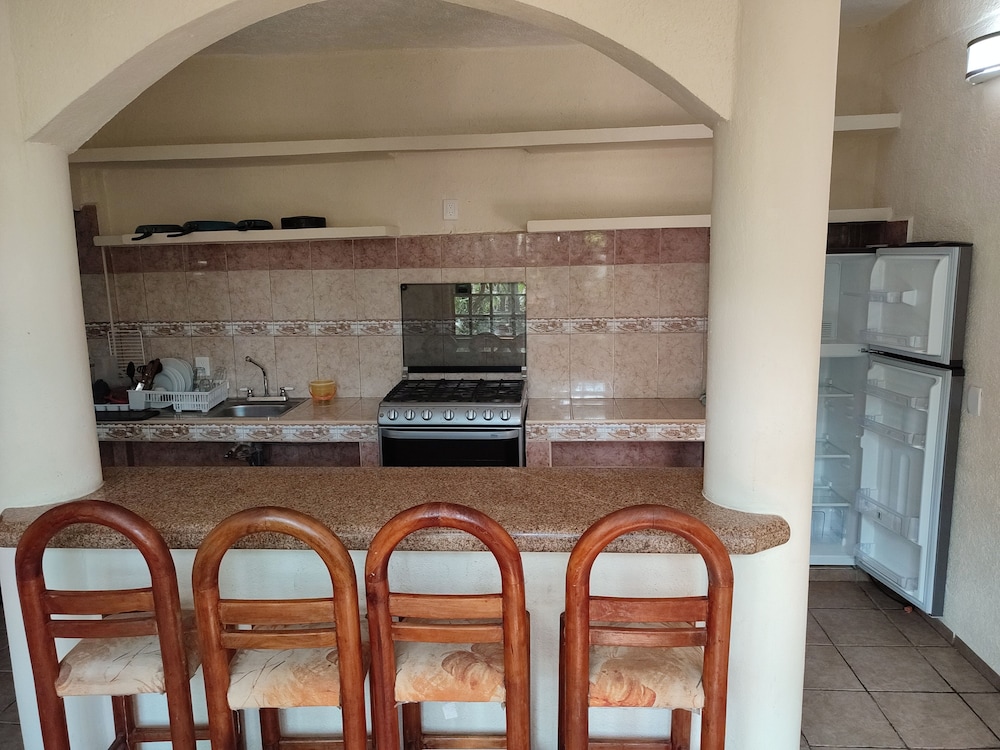Hotel Ashly 46/57