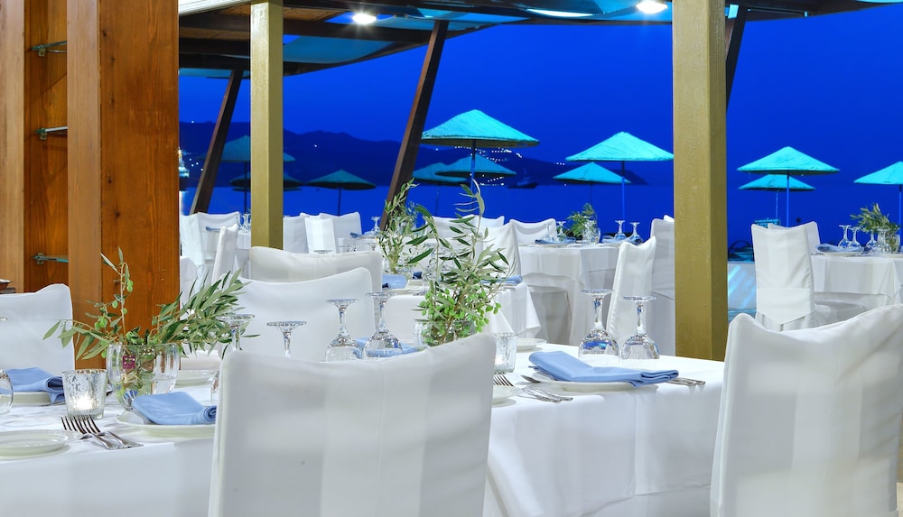 Apollonia Beach Resort and Spa 65/77