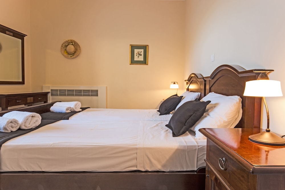 2 BEDROOMS, VILLA, PRIVATE POOL