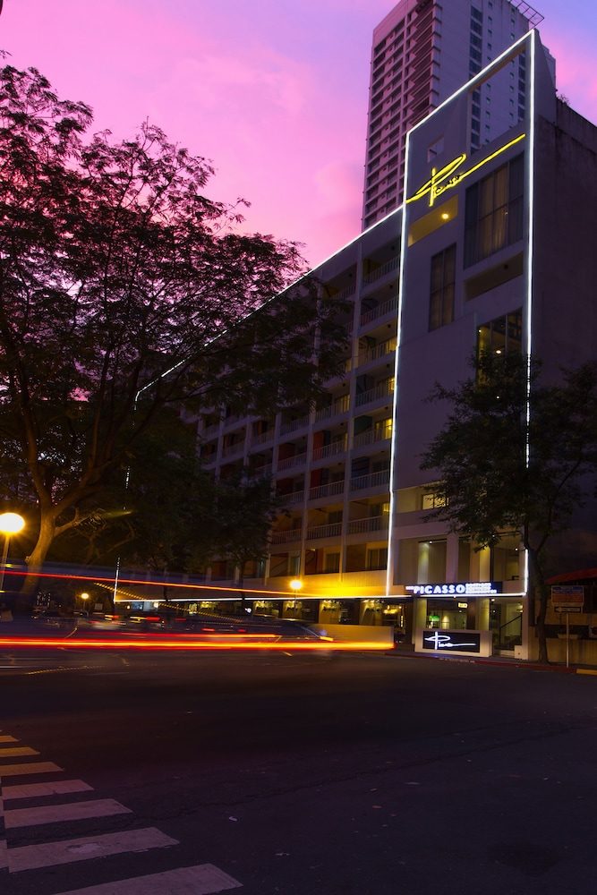 The Picasso Boutique Serviced Residences 2/79