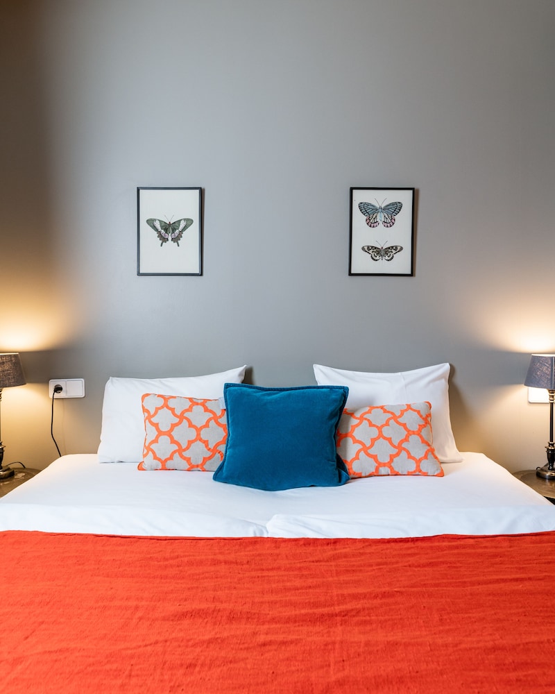 ECONOMY, DOUBLE BED