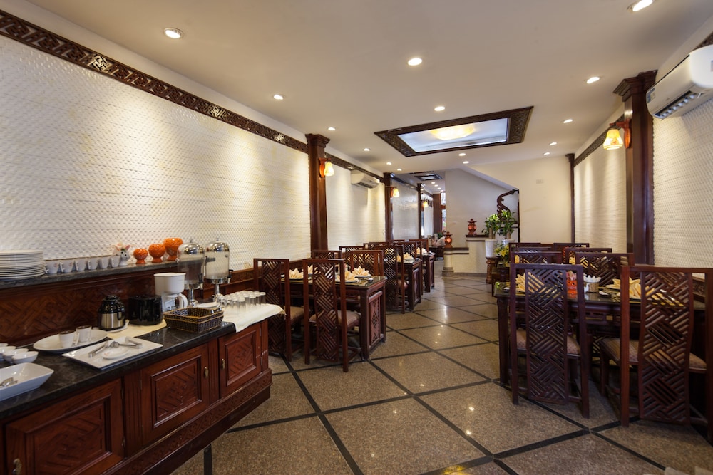 Hanoi Sunshine Hotel 26/28