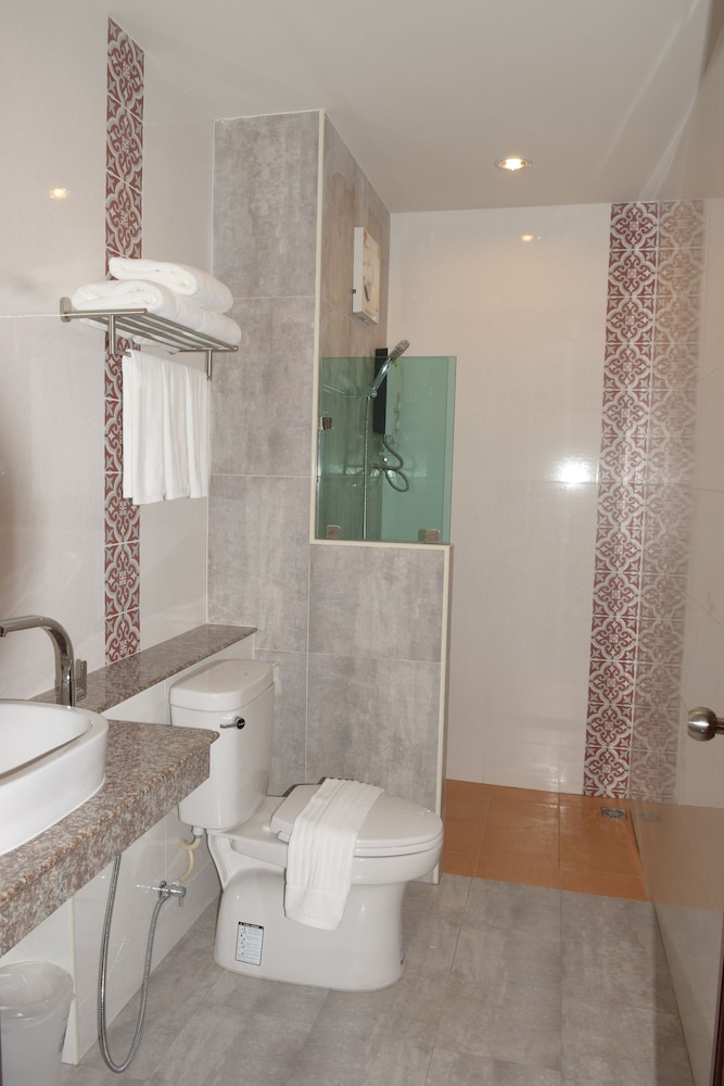 Peak Boutique City Hotel 11/62