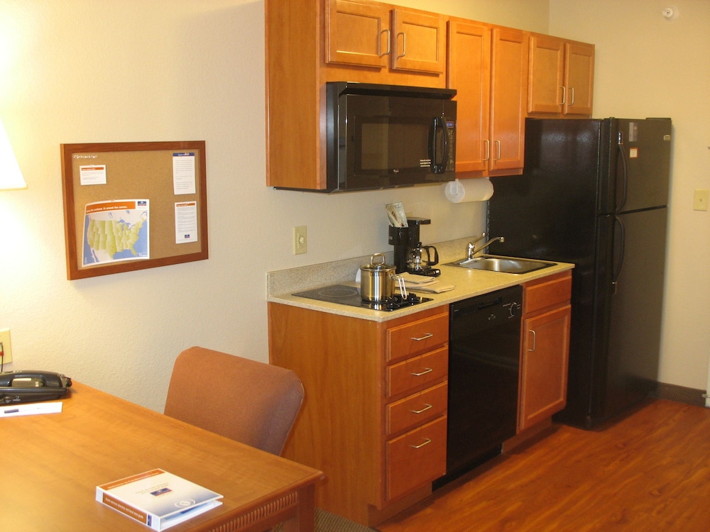 Candlewood Suites Indianapolis Northwest 55/74