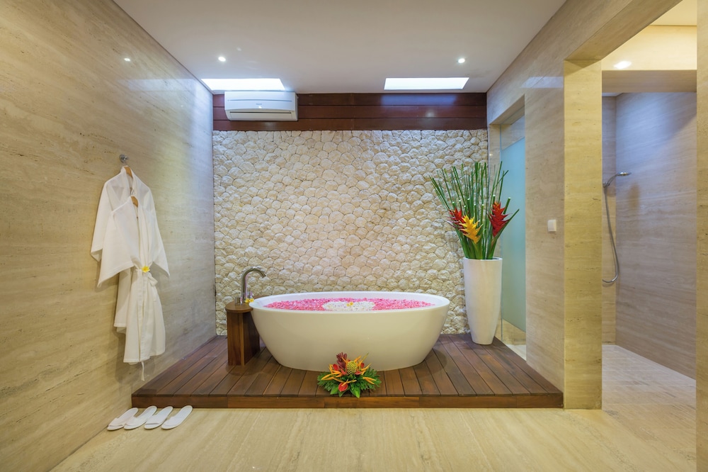 Entrada Villa by Nagisa Bali 42/44